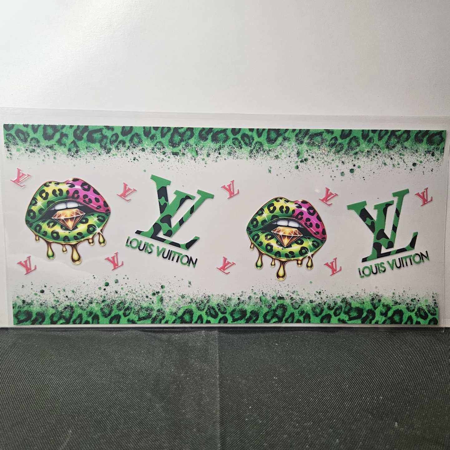 LV-32