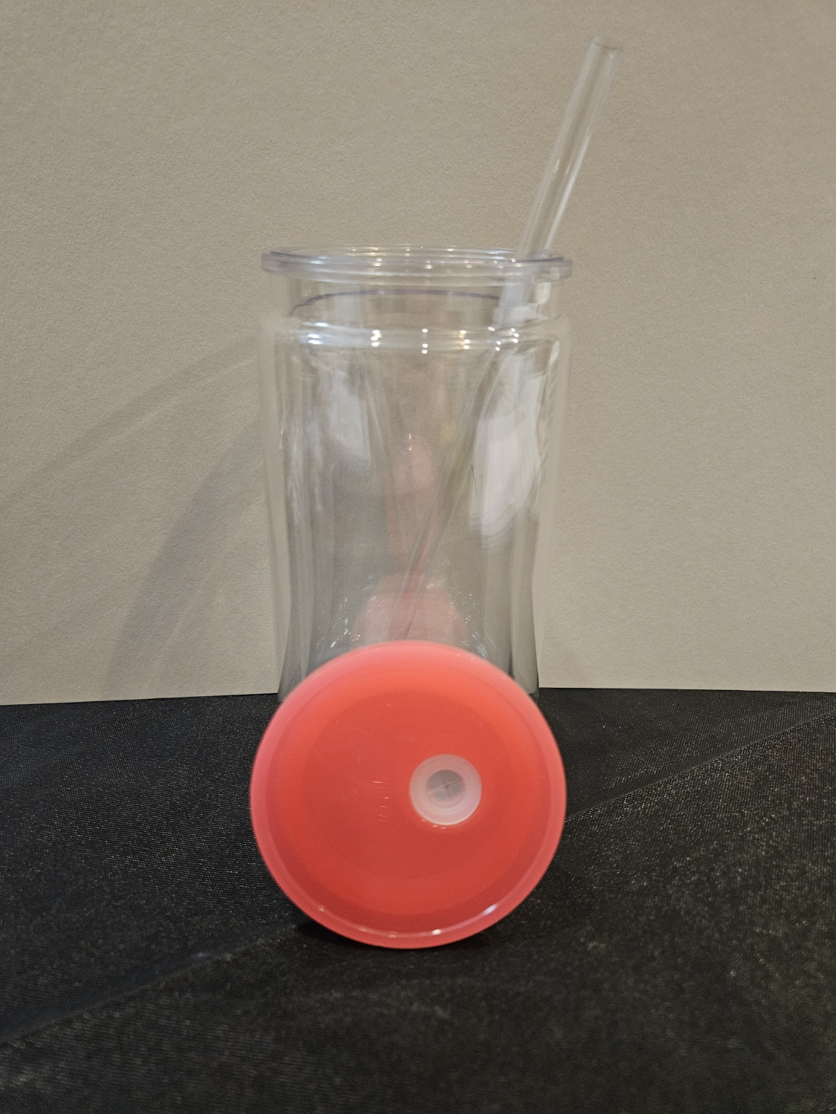 16 oz Acrylic Snowglobe