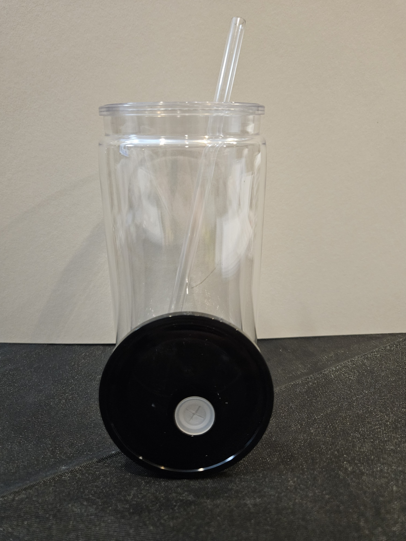 16 oz Acrylic Snowglobe