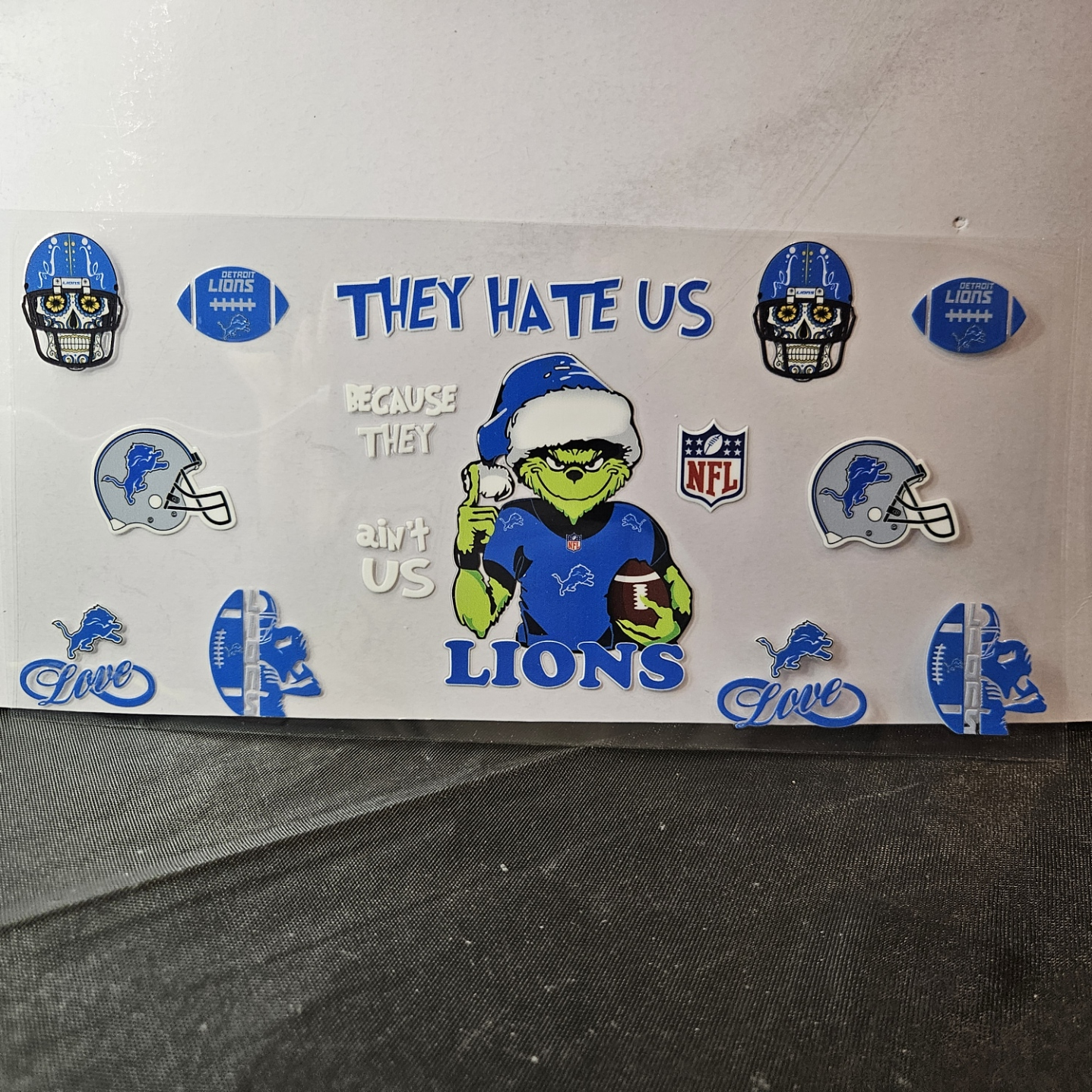 Lions-4